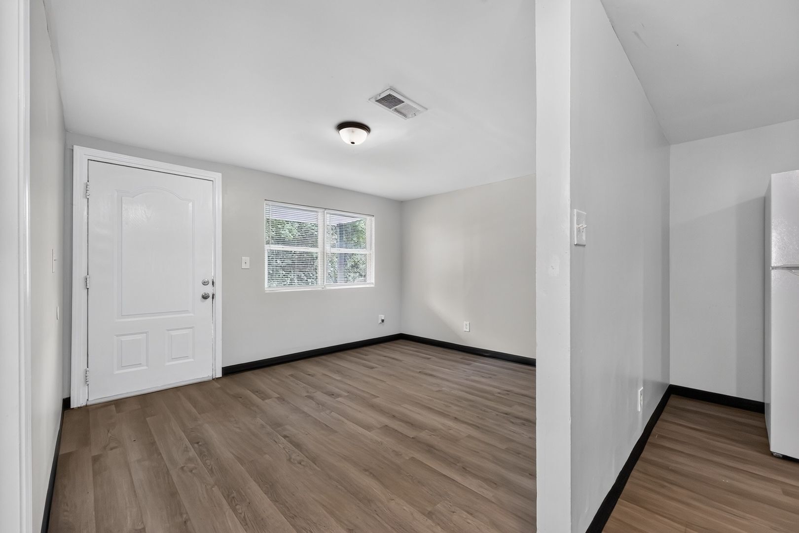 Building Photo - 1626 Telfair St Ln