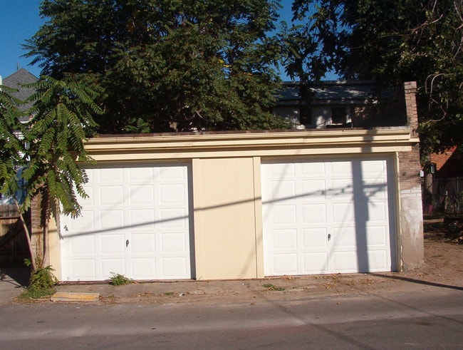 Building Photo - 1717 Race St