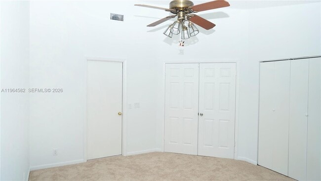 Building Photo - 7041 SW 42nd Pl