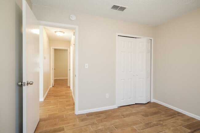 Building Photo - 3225 Merganzer Trail