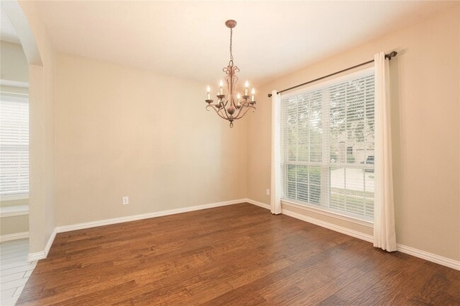 Building Photo - 2613 Patriot Dr