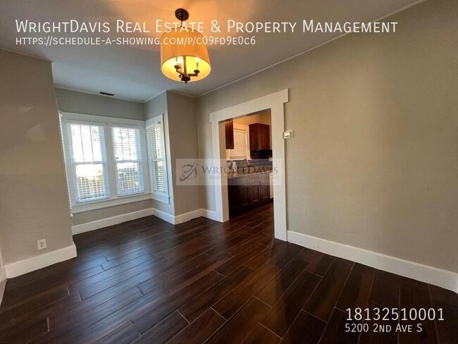 Building Photo - Charming 2-Bedroom, 1-Bath Duplex in the H...