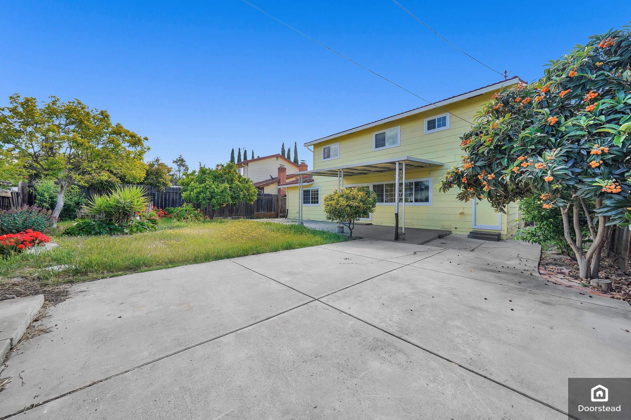 Building Photo - 3273 Cropley Ave