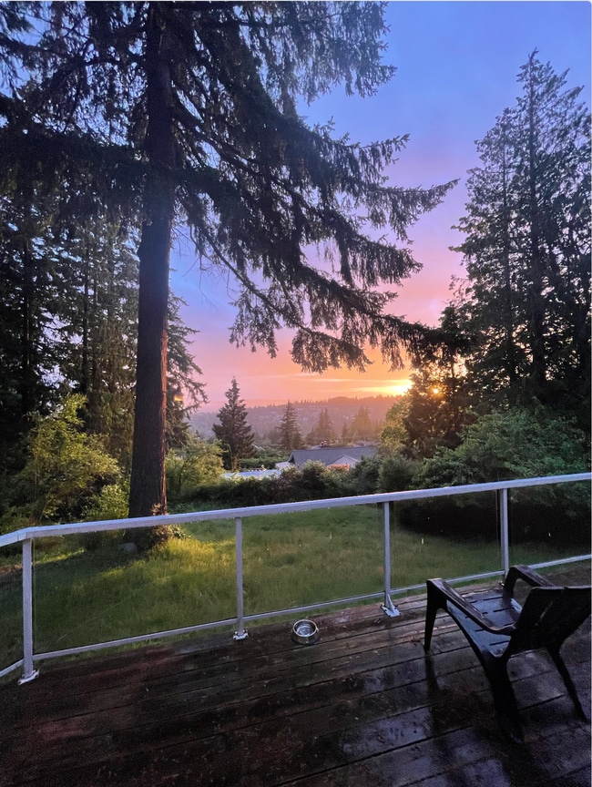 Building Photo - 1202 39th St