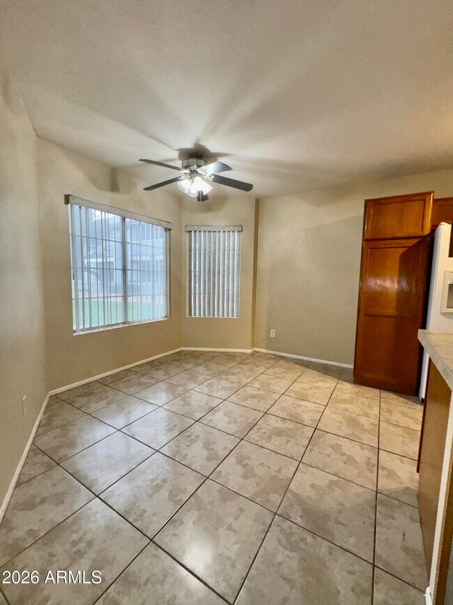 Building Photo - 2910 W Marconi Ave