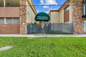 Building Photo - 7714 Renwick Dr