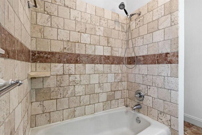 Building Photo - 3902 Peterson Ave