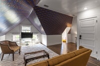 Building Photo - 1382 Burdette Ave