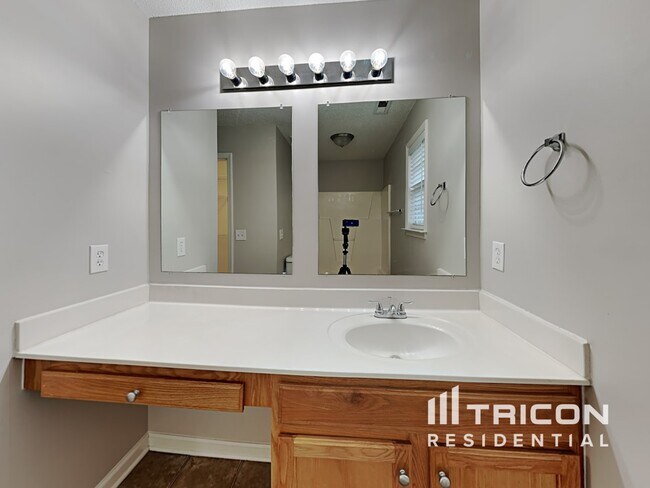 Building Photo - 172 Muirfield Ridge Dr
