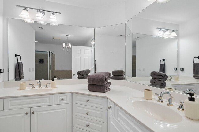 Building Photo - 7829 Harps Mill Woods Run