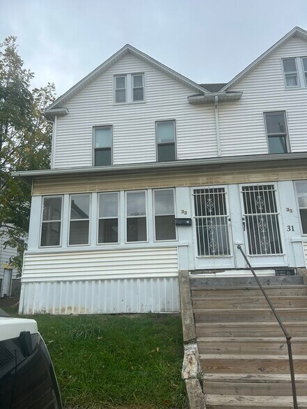 Building Photo - 33 S McKinley Ave