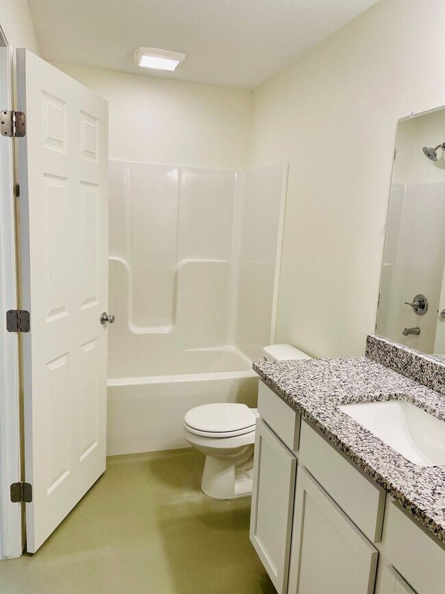 Building Photo - Gorgeous Brand New Townhome $300 OFF FIRST...