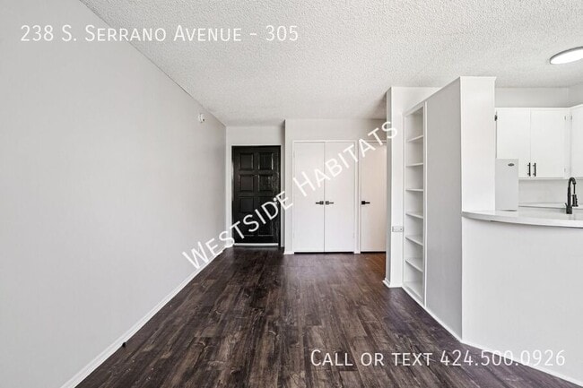 Building Photo - 238 Serrano Ave