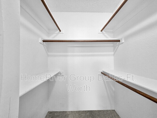 Building Photo - 9231 Crimnson Ct