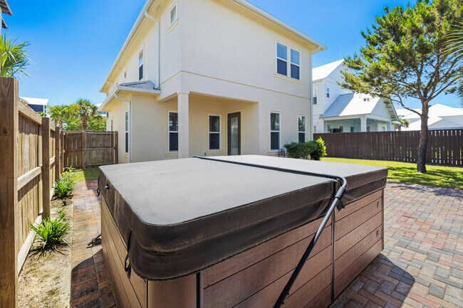 Building Photo - 56 Penelope St