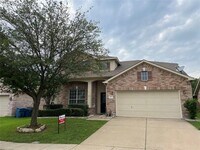 Building Photo - 1013 Camp Verde Dr