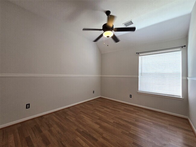 Building Photo - 6903 Springcrest Ct