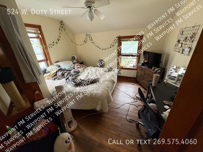 Building Photo - 524 W Doty St