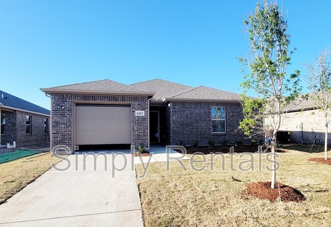 Primary Photo - Brindle Dr. 1417