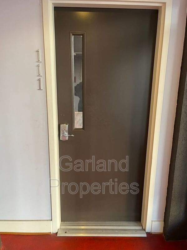 Building Photo - 110 Campbell Ave SE