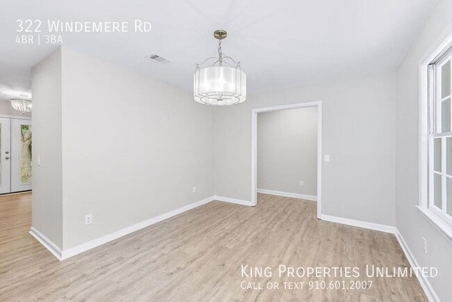 Building Photo - 322 Windemere Rd