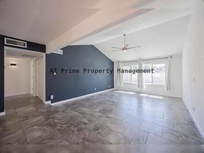 Building Photo - 10251 N 53rd Ave