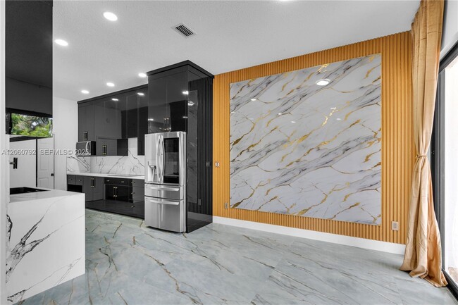 Building Photo - 758 Lake Wellington Dr