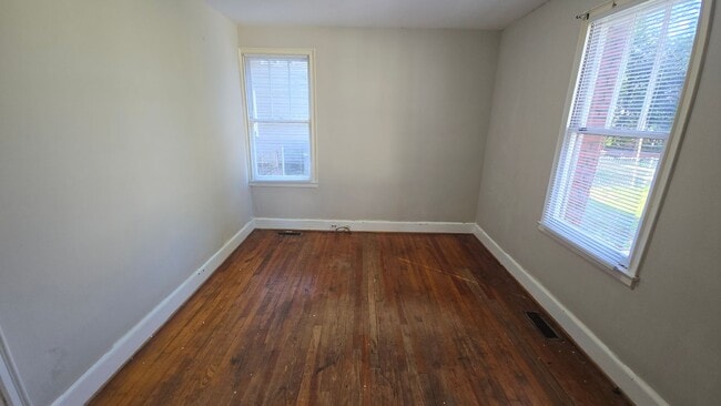 Building Photo - Olympia