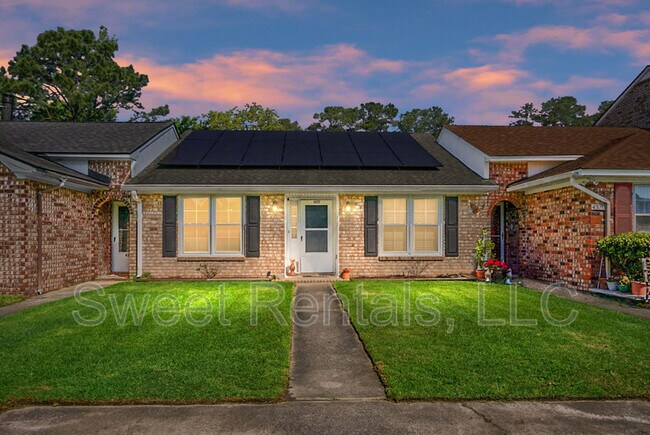 Primary Photo - 4322 Briarstone Ct