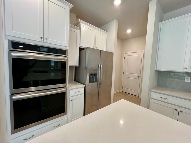 Building Photo - 314 Hamptons Cove Rd