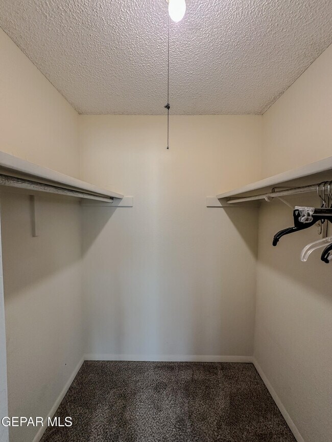 Building Photo - 6916 Polvadera Dr