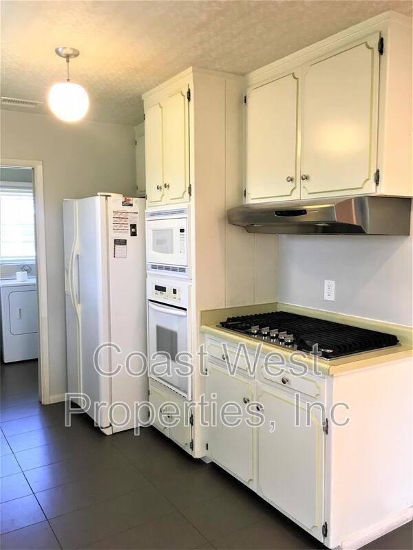 Building Photo - 4727 Glacier Ave