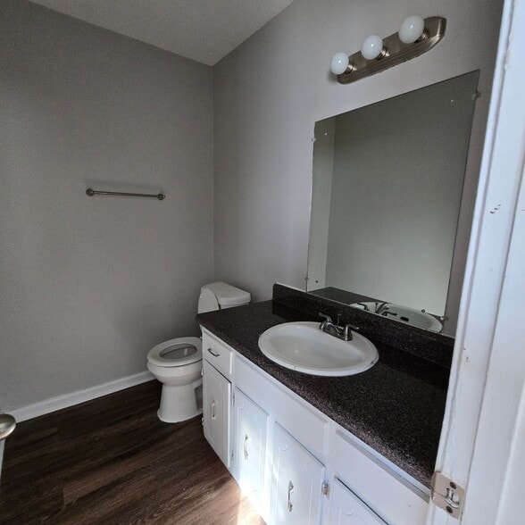 Building Photo - 2945 Brook Cove