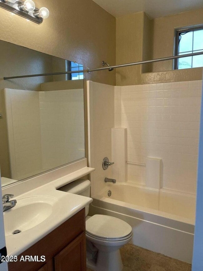 Building Photo - 3117 S Southwind Dr