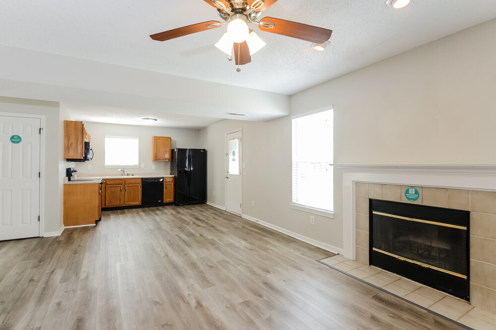Building Photo - 7148 Kimble Dr