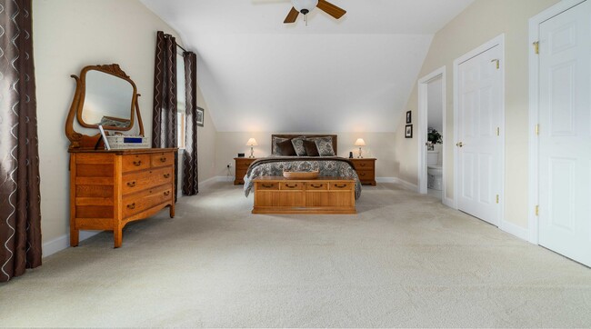 Building Photo - Majestic Custom Home