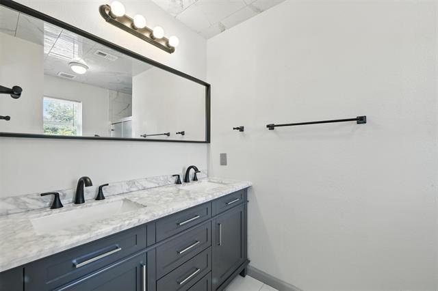 Building Photo - 2109 Jeannette Ct