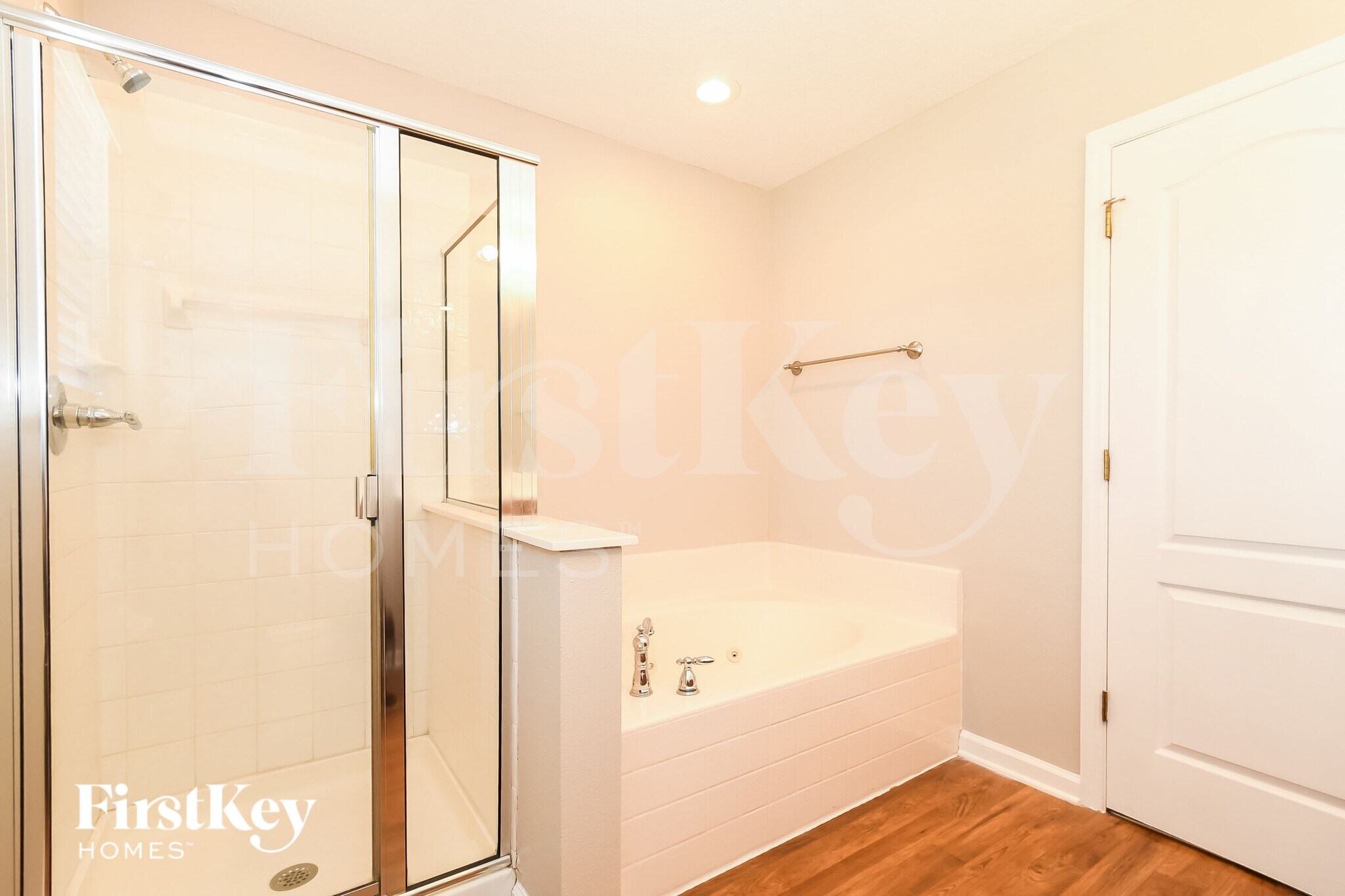 Building Photo - 9634 Hazel Lake Dr