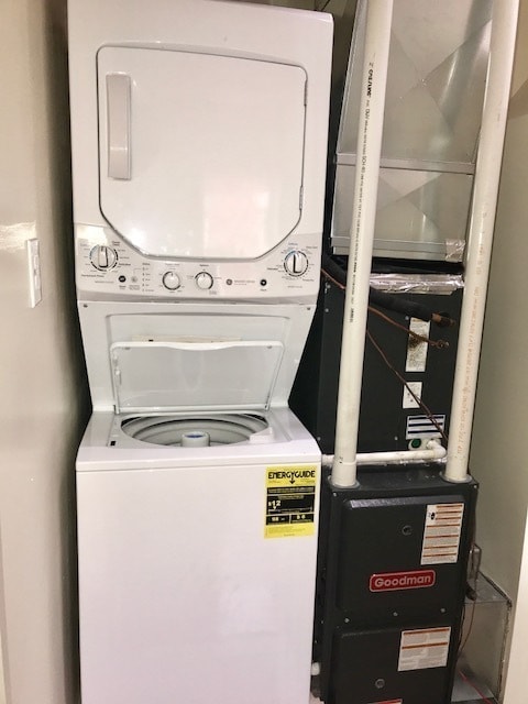 Building Photo - Great 2BR/1BA Queen Village Apartment Available Now