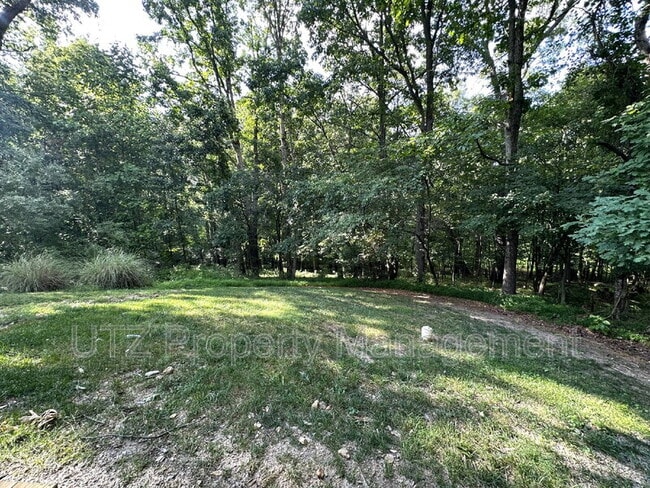 Building Photo - 656 Alpine Ln