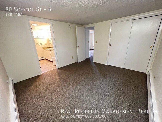 Building Photo - Lebanon 1 BR/1 BA $1475 heat & hot water i...