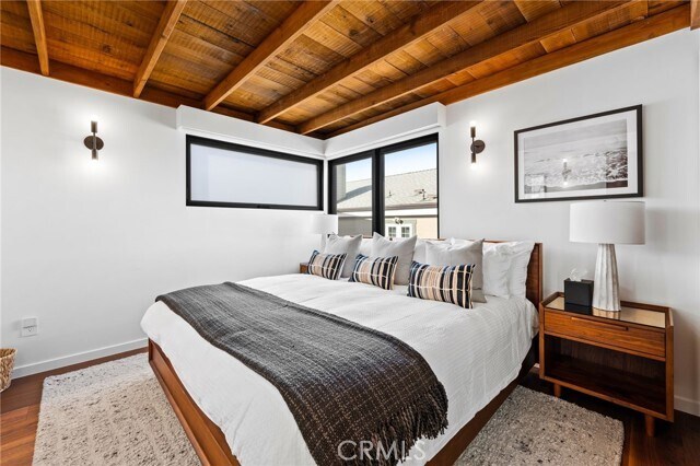 Building Photo - 1412 E Oceanfront