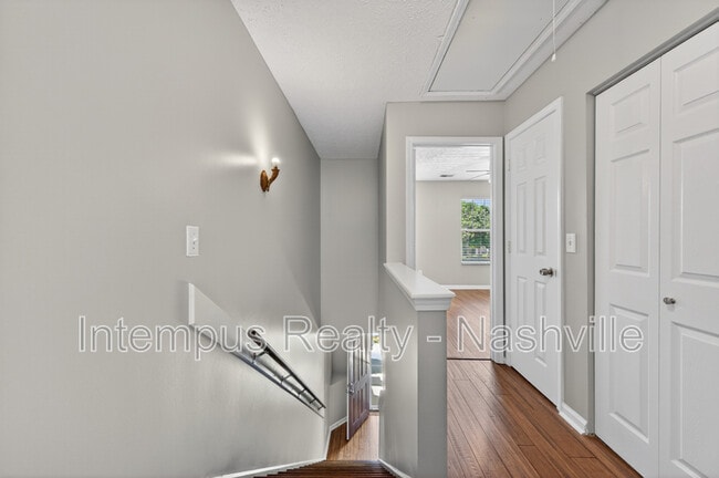 Building Photo - 3271 Harpeth Springs Dr