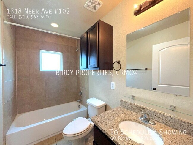 Building Photo - 1318 Neer Ave