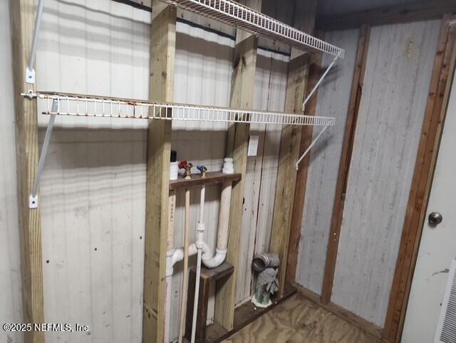 Building Photo - 10117 New Kings Rd