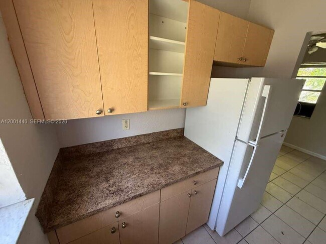 Building Photo - 817 NW 10th St