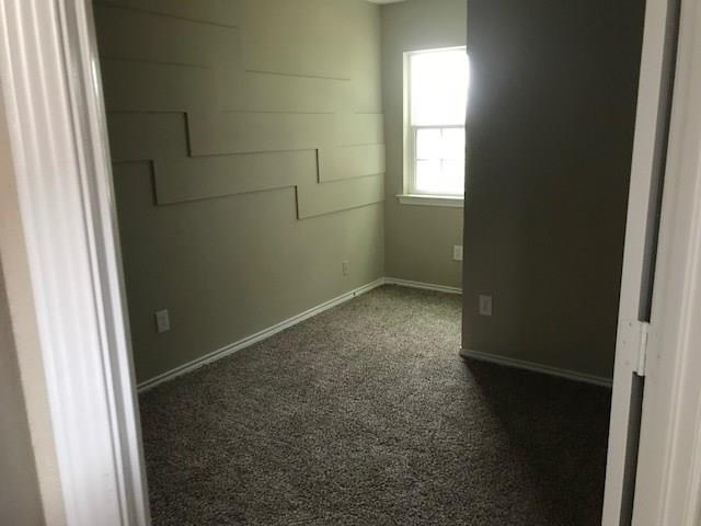 Building Photo - 544 Langston St