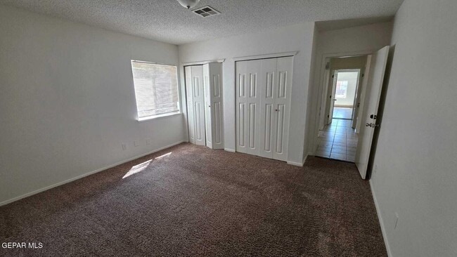 Building Photo - 1529 Plaza Verde Dr