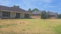 Building Photo - 466 Mayfair Ct