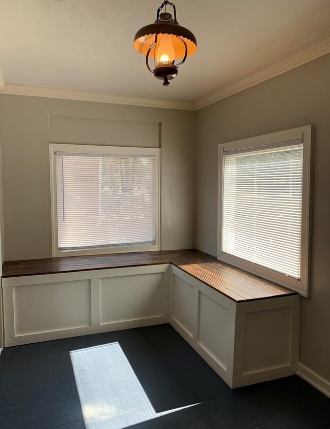 Building Photo - Charming Corner-Lot Home with Huge Fenced Yard & Detached Garage